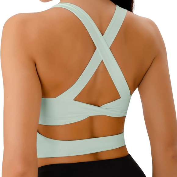 Cross Back Athletic Top - Picture 3 of 5